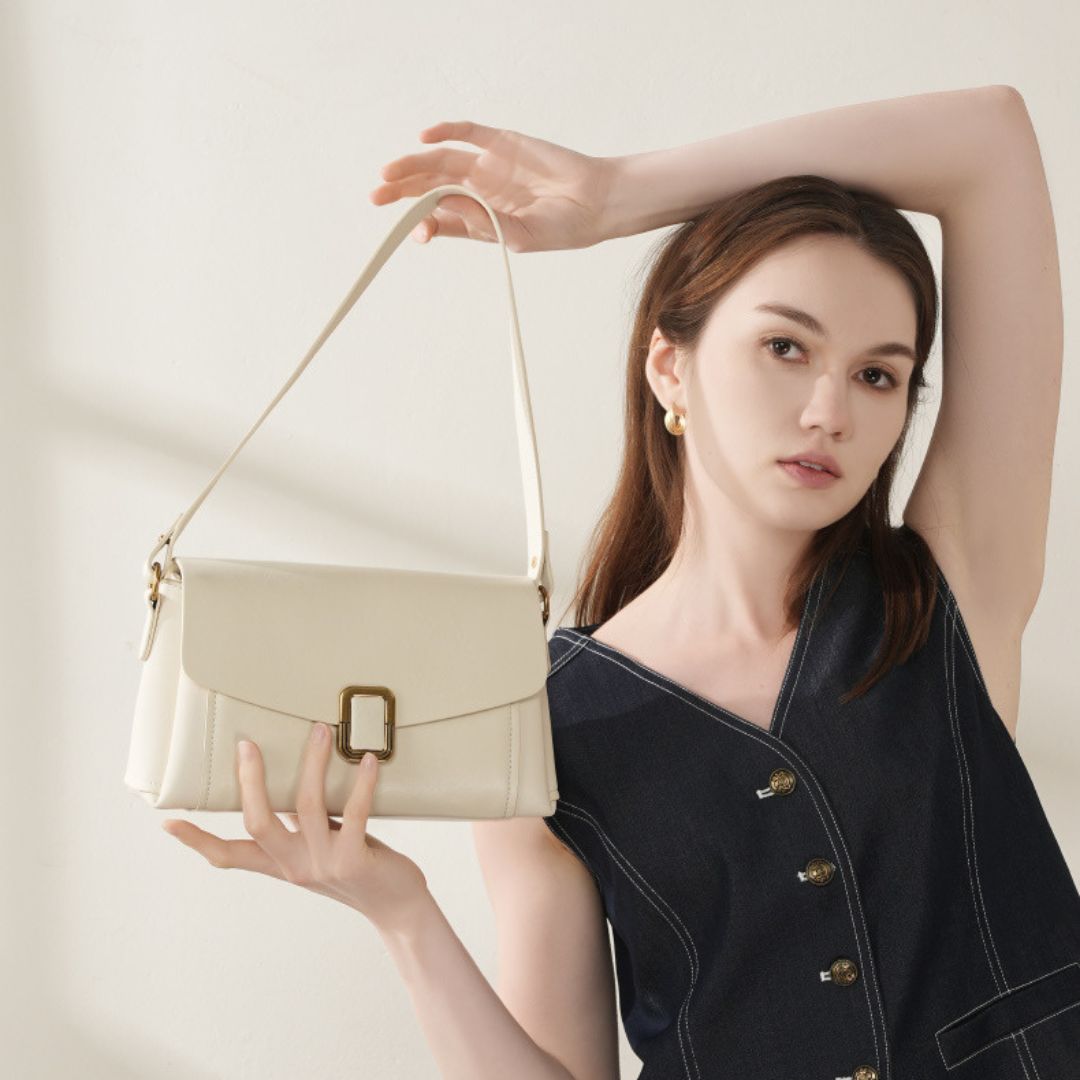 Sable Étoile Handbag